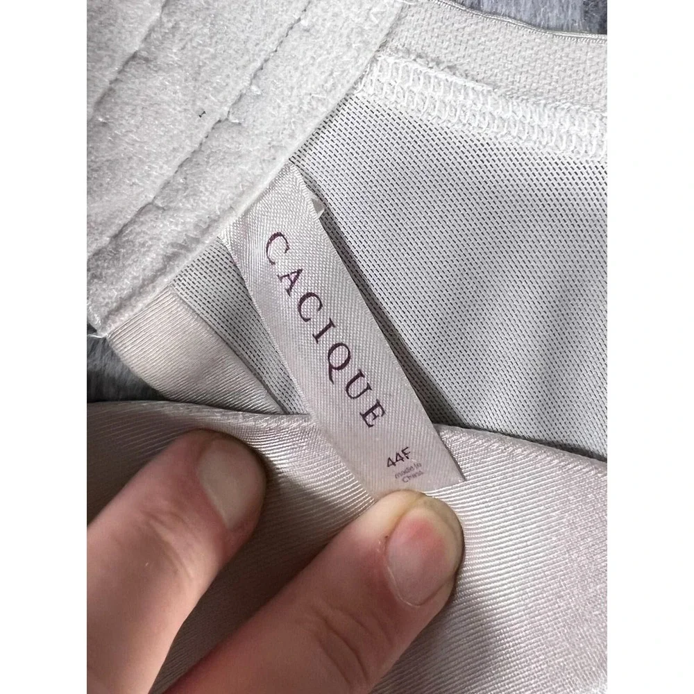 Lane Bryant Cacique Lightly Lined Full Coverage‎ Underwire Beige Bra 44F